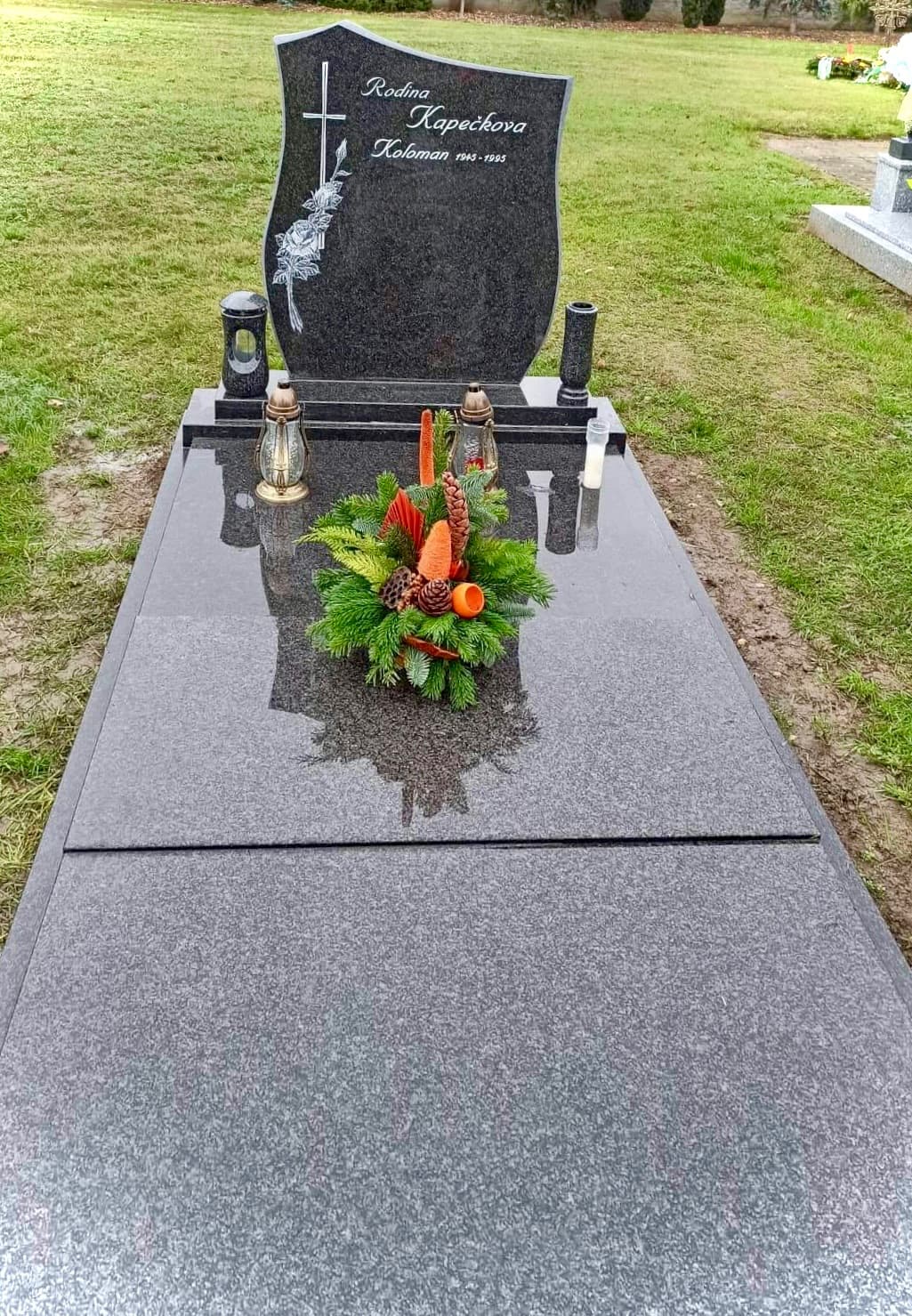 Kamenný pomník na míru – STONIA kamenictví