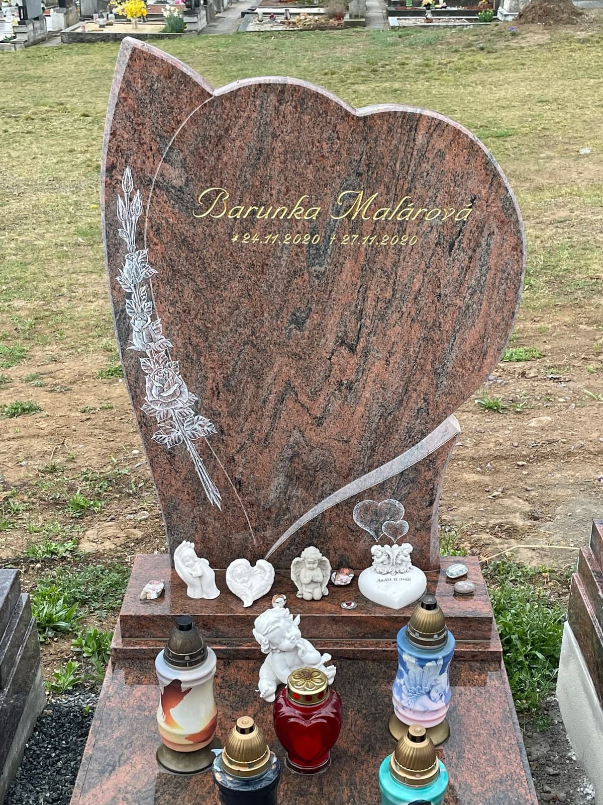 Kamenný pomník na míru – STONIA kamenictví